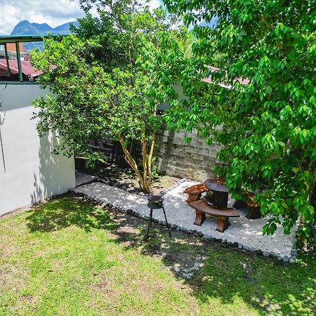 La Fortuna Donwtown Dreams Exterior photo